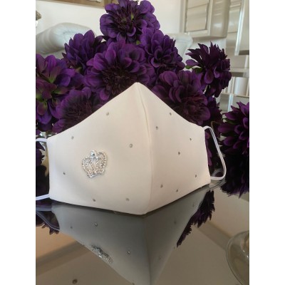 Gelin Maskesi İsimli